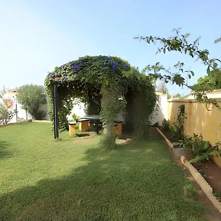 Chalet Con Piscina Privada Y Zona De Barbacoa Holiday home *