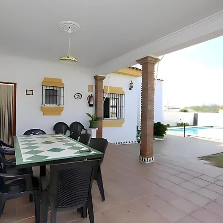 Con Piscina Privada Y Barbacoa Solo Familias * Коніль-де-ла-Фронтера